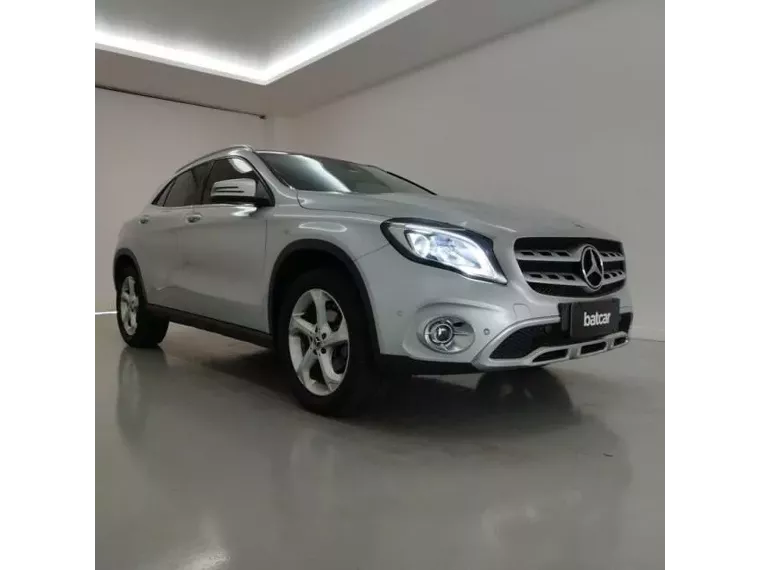 Mercedes-benz GLA 200 Prata 10