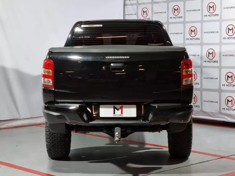 Mitsubishi L200 Triton Preto 2