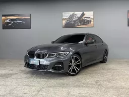 BMW 320i