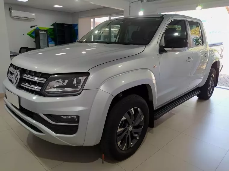 Volkswagen Amarok Prata 19