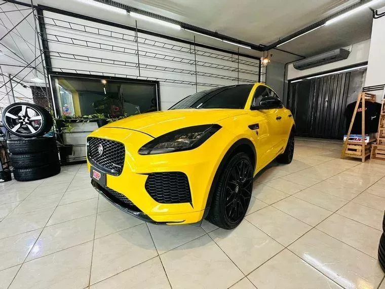 Jaguar E-pace  Amarelo 2