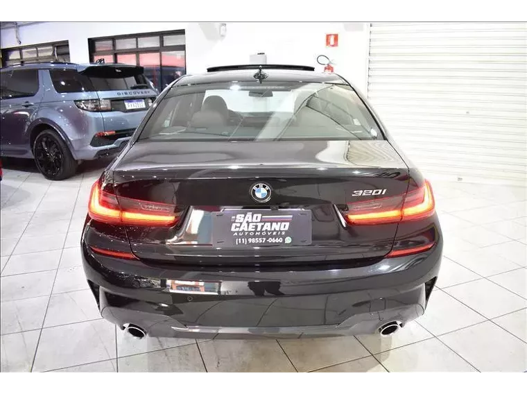 BMW 320i Preto 8