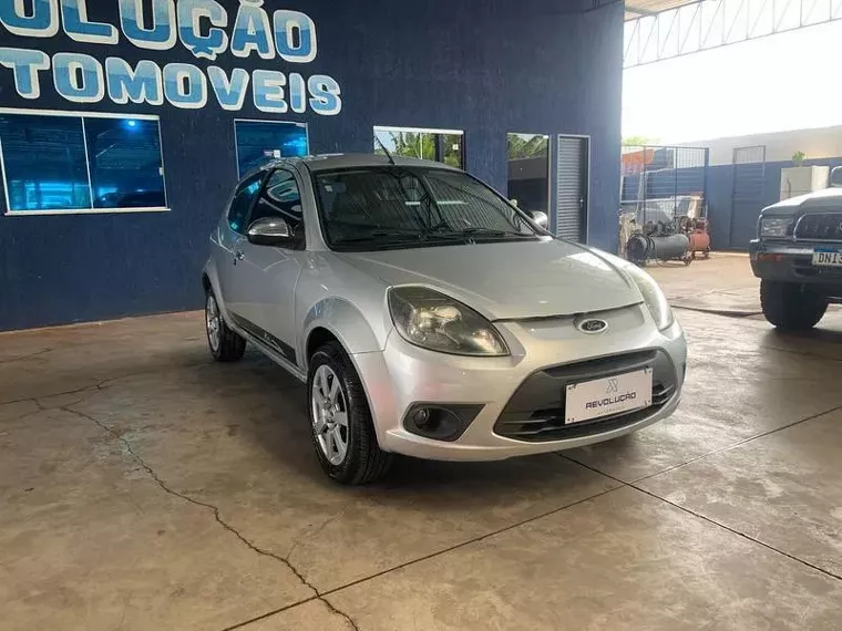 Ford KA Prata 1