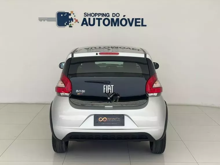 Fiat Mobi Prata 2