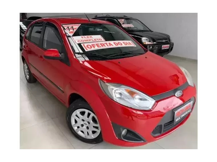 Ford Fiesta Vermelho 4