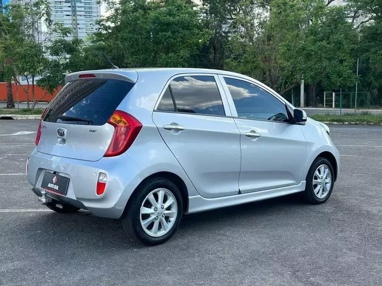 KIA Picanto Prata 14