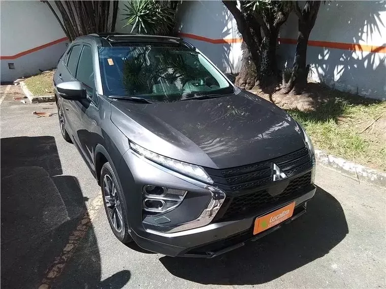 Mitsubishi Eclipse Cross Cinza 4