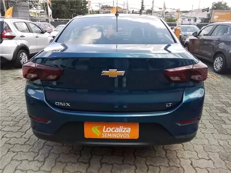 Chevrolet Onix Azul 12