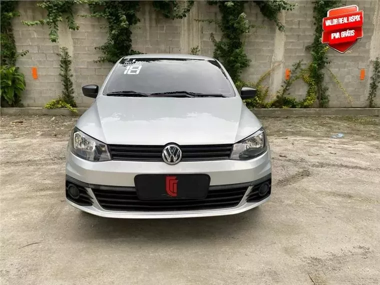 Volkswagen Gol Prata 2