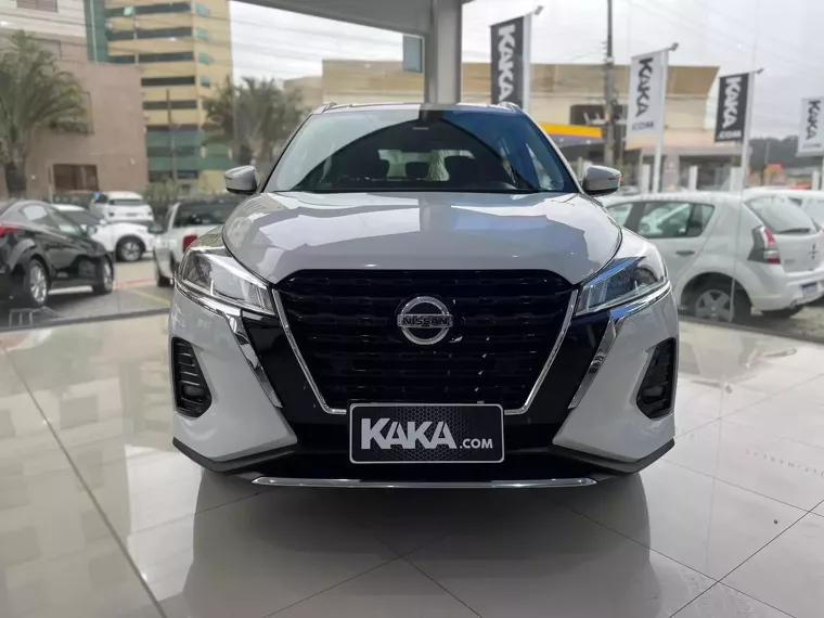 Nissan Kicks Branco 5