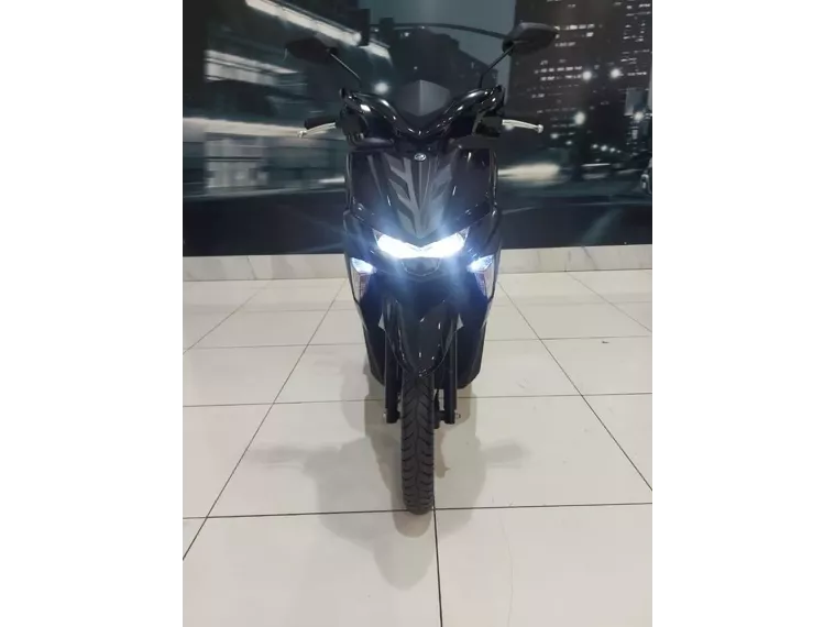 Yamaha Neo Preto 1