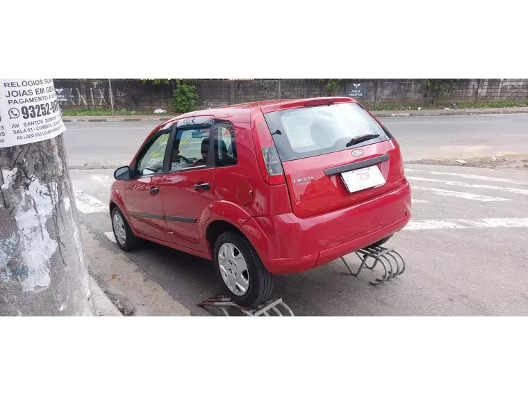 Ford Fiesta Preto 4