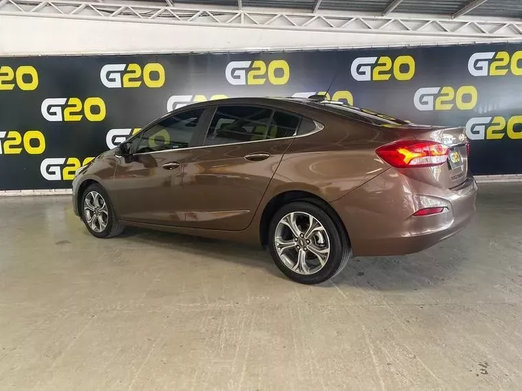 Chevrolet Cruze Marrom 18