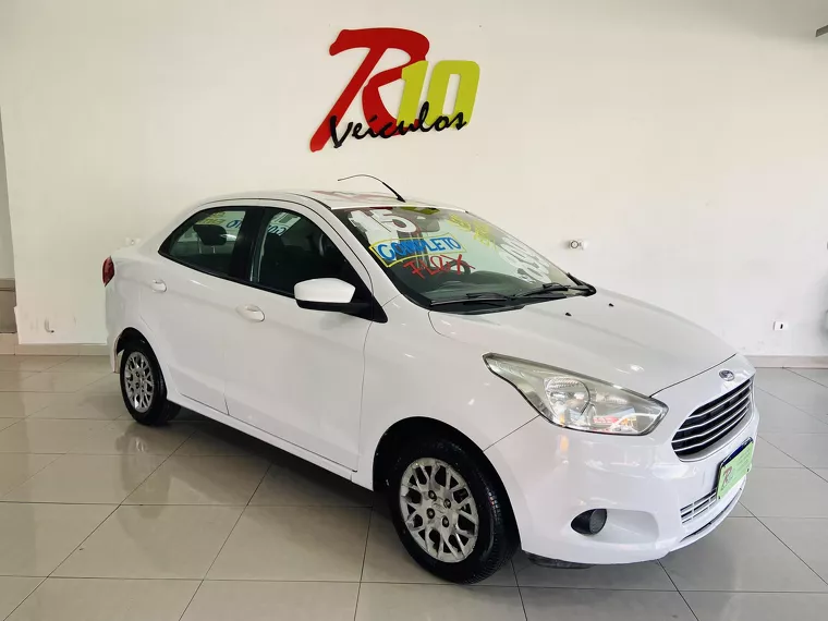 Ford KA Branco 4