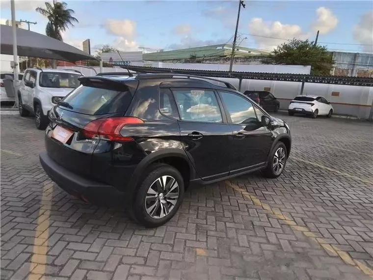 Peugeot 2008 Preto 9