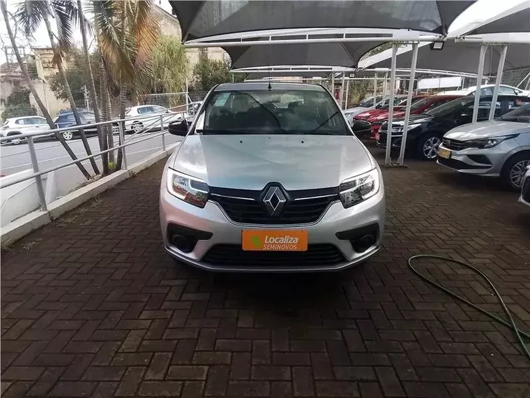 Renault Logan Prata 6