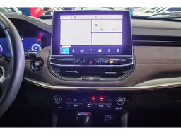 Jeep Commander