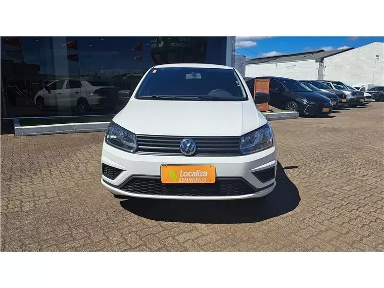 Volkswagen Voyage Branco 9