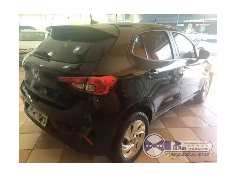 Fiat Argo Preto 3