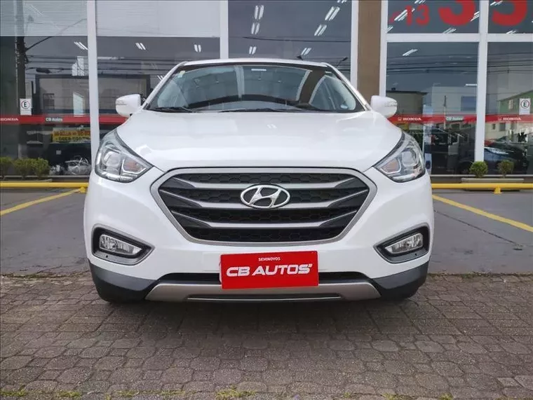 Hyundai IX35 Branco 4