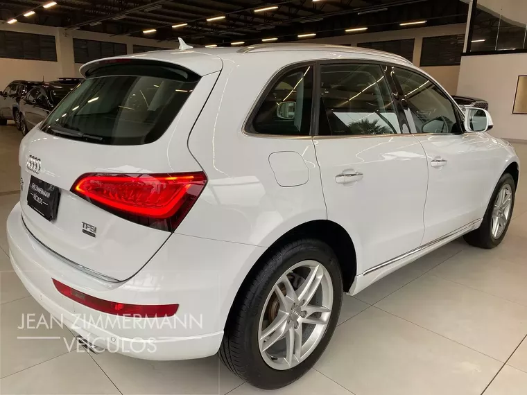 Audi Q5 Branco 10