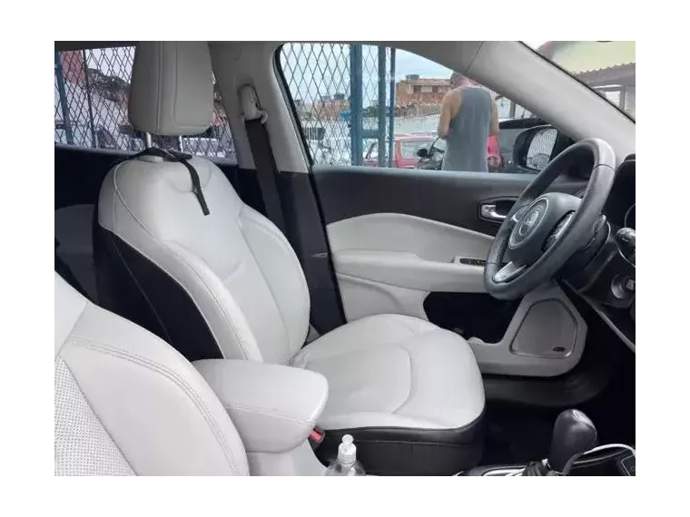 Jeep Compass Branco 6