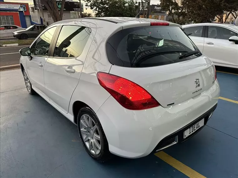 Peugeot 308 Branco 6