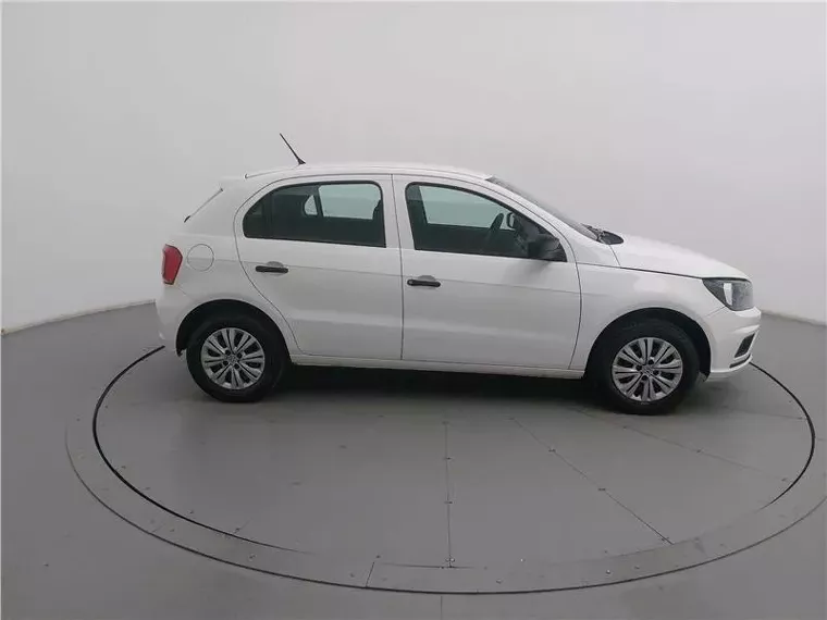 Volkswagen Gol Branco 9