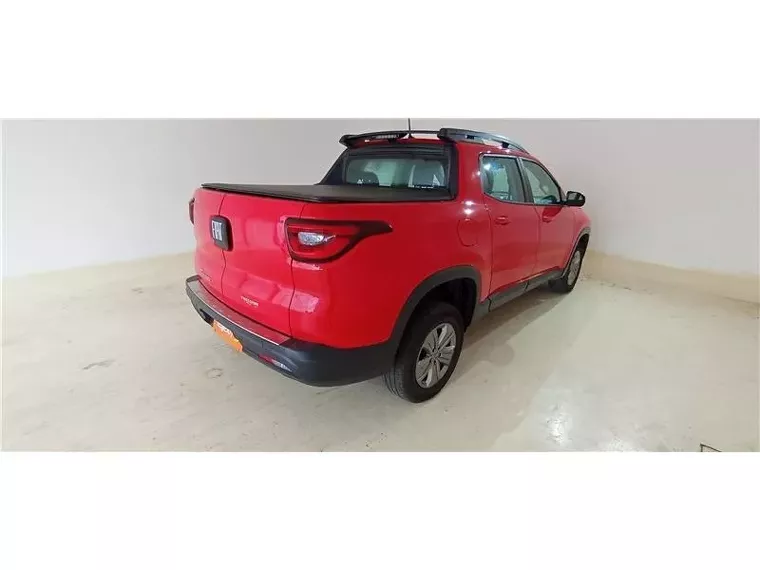 Fiat Toro Vermelho 8