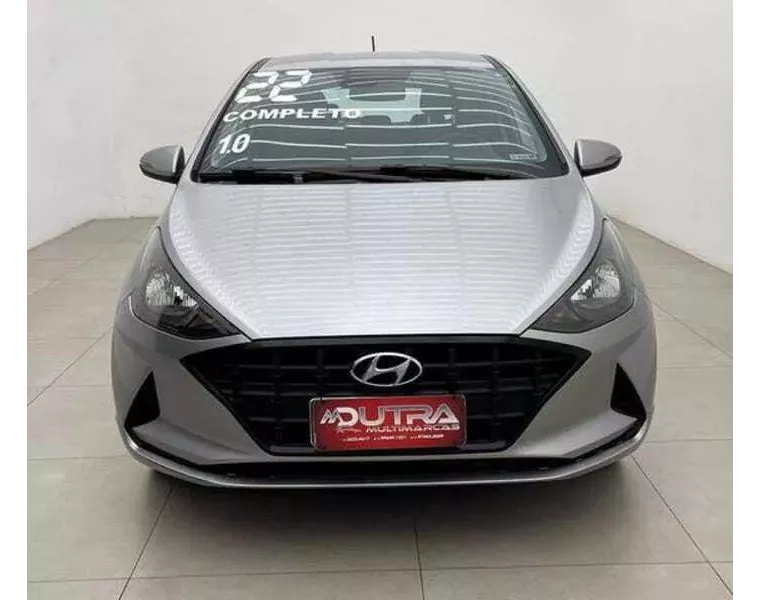 Hyundai HB20 Prata 7