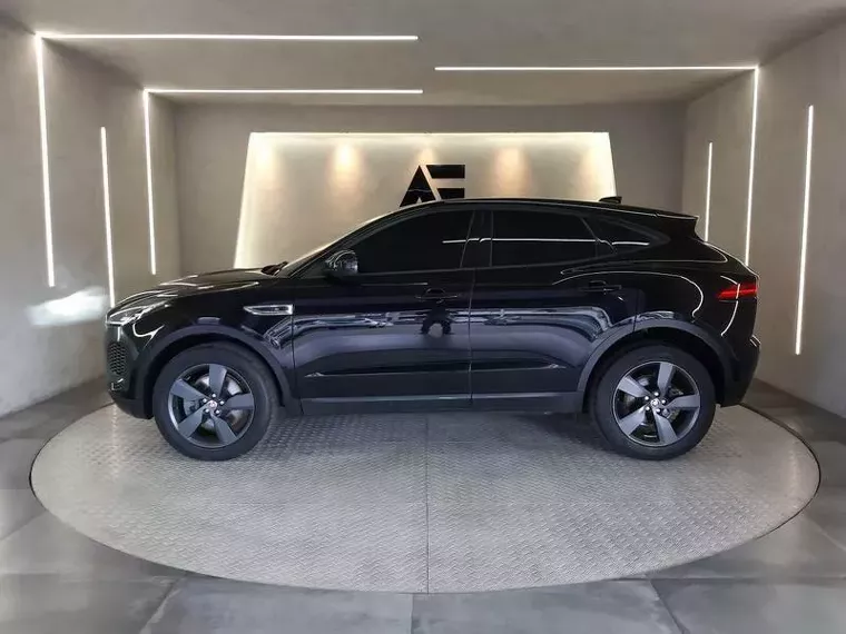 Jaguar E-pace  Preto 3