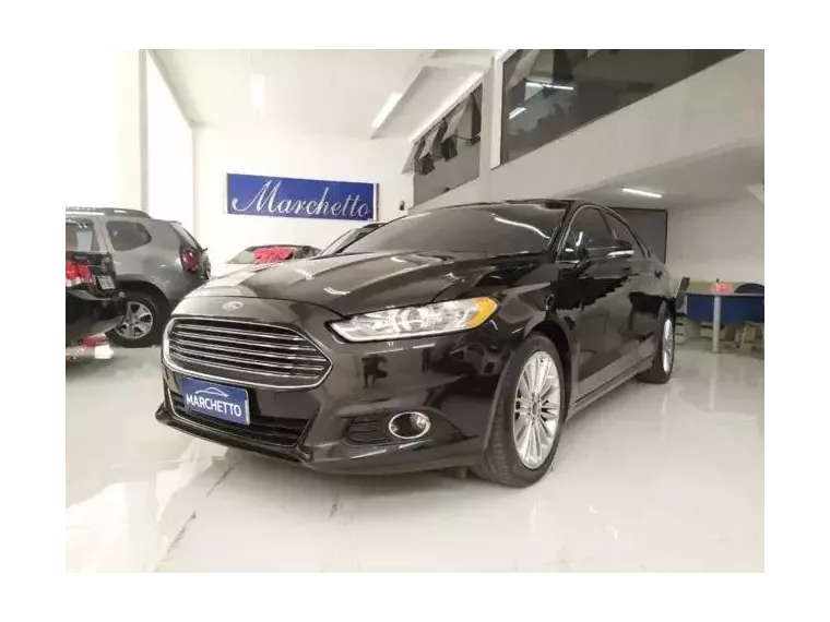 Ford Fusion Preto 4