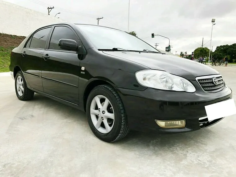 Toyota Corolla Preto 17