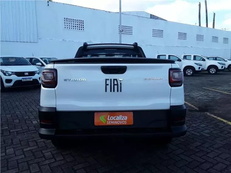 Fiat Strada Branco 12