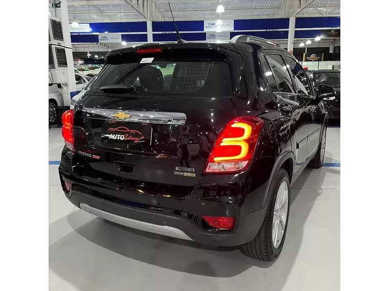 Chevrolet Tracker Preto 5