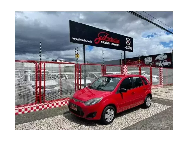 Ford Fiesta Vermelho 4