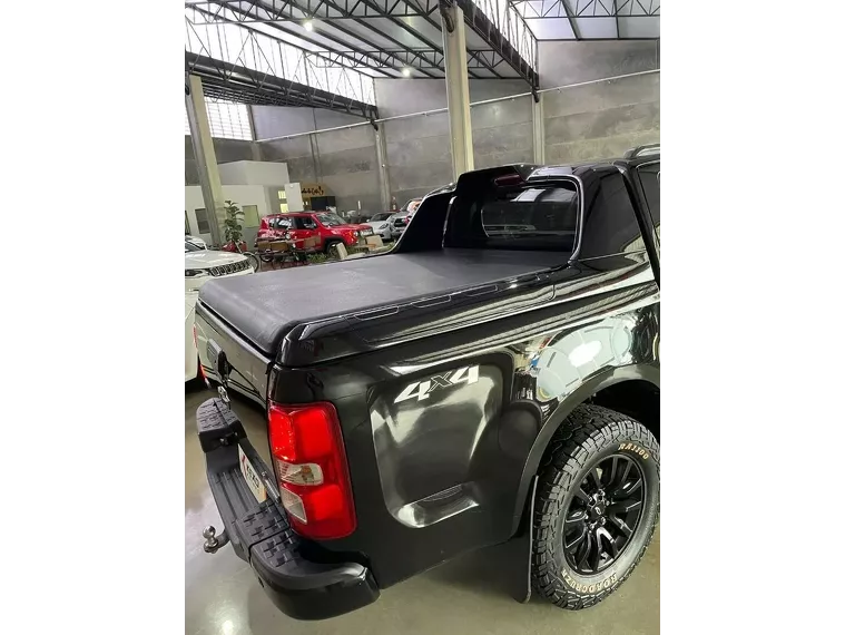 Chevrolet S10 Preto 20