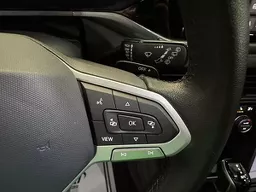 Volkswagen Taos