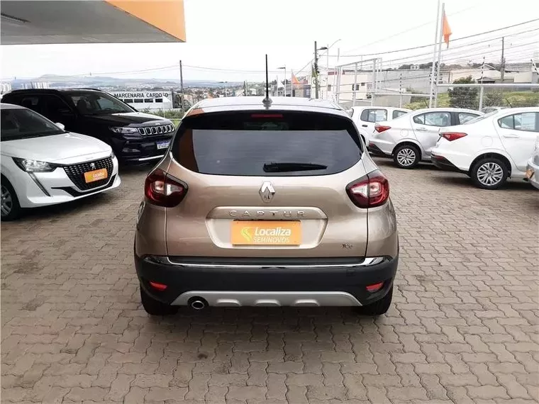 Renault Captur Bronze 5