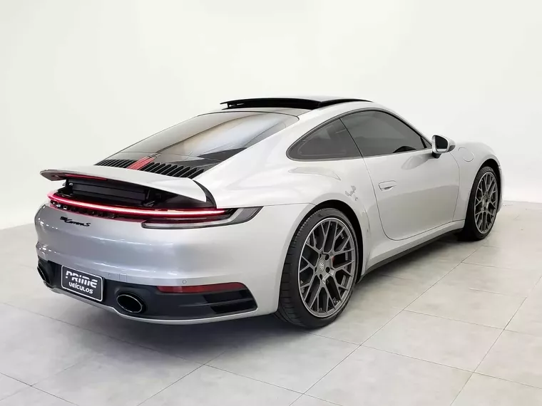 Porsche 911 Prata 7