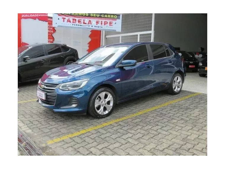 Chevrolet Onix Azul 3