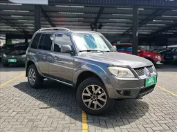 Mitsubishi Pajero TR4