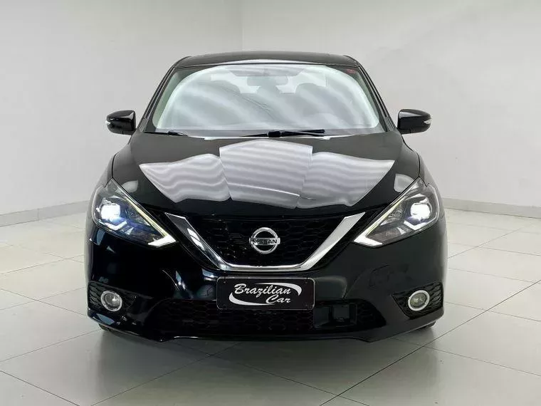 Nissan Sentra Preto 13