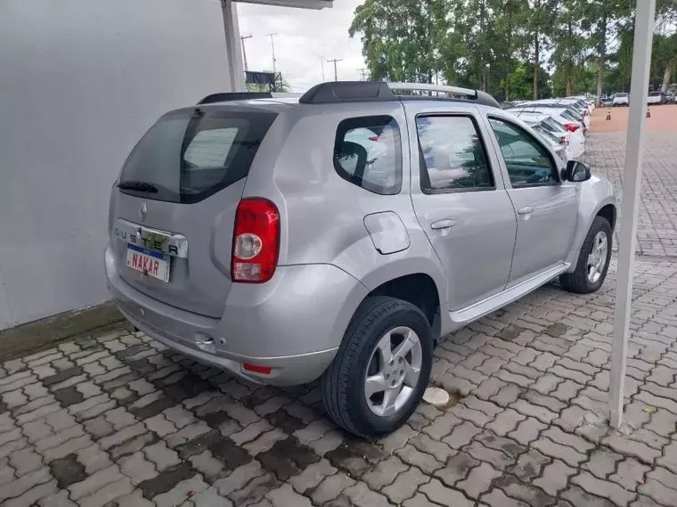 Renault Duster Prata 4