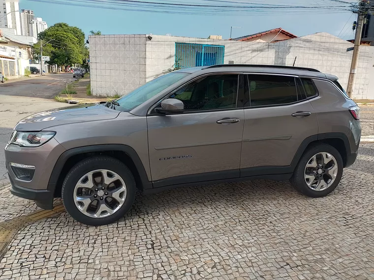 Foto do carro