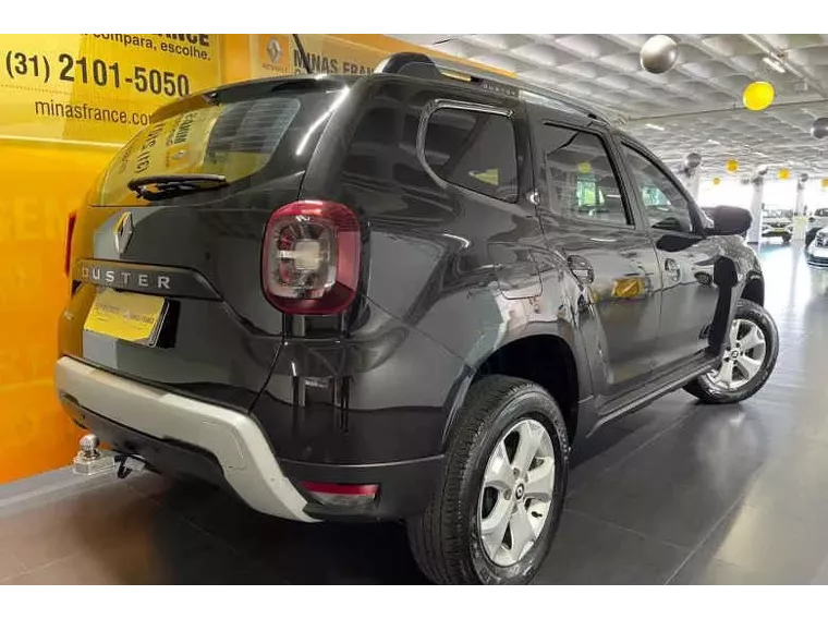 Renault Duster Preto 11