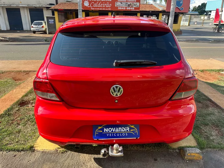 Volkswagen Gol Vermelho 9