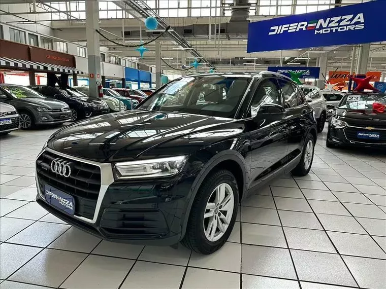 Audi Q5 Preto 4