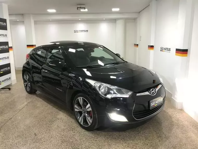 Hyundai Veloster Preto 10