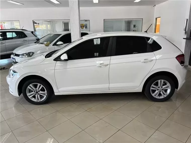 Volkswagen Polo Hatch Branco 12